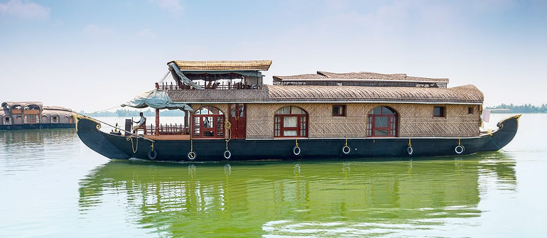 kerala-houseboat