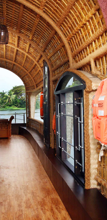 kerala-houseboat